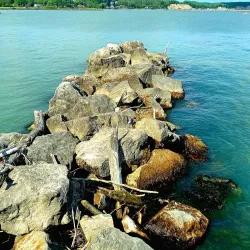 Port Stanley Lighthouse - Port Stanley