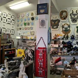 Local Craft Shops - Sanikiluaq