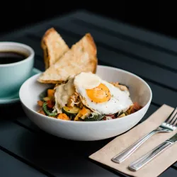 Cliffhanger Cafe - Squamish