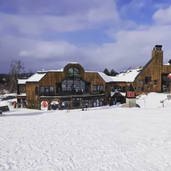 Mont Saint-Sauveur Ski Resort - St-Sauveur des Monts