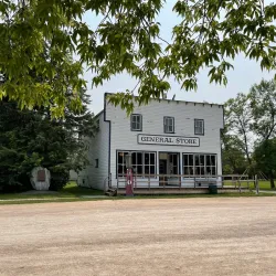 Menno Home Heritage Village - Steinbach