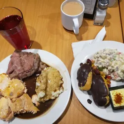 Fraser Downs Racetrack & Casino - Surrey