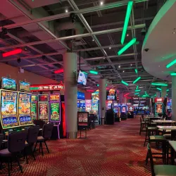 Fraser Downs Racetrack & Casino - Surrey