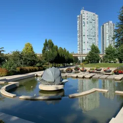 Holland Park - Surrey