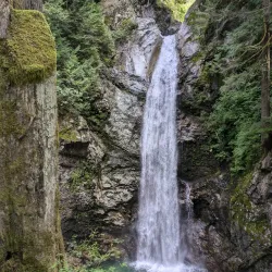 Cascade Falls Regional Park - Terrace