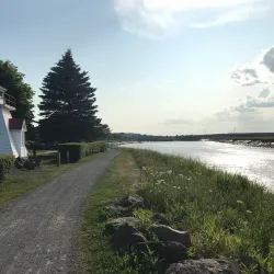 Trail Riverfront Park - Trail