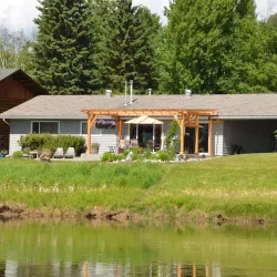 Nechako White Sturgeon Conservation Centre - Vanderhoof