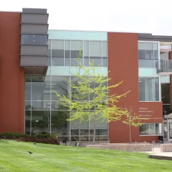 Welland Public Library - Welland