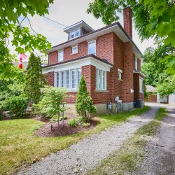 Brooklin Village - Whitby