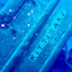 Coral Reef Divers - Seven Mile Beach