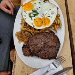 Local Seafood Restaurants - Chonchi