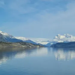 Seno Última Esperanza (Last Hope Sound) - Puerto Natales
