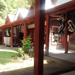 Local Artisan Markets - Puerto Varas