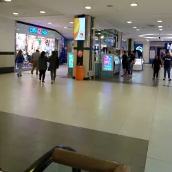 Centro Comercial Plaza San Bernardo - San Bernardo