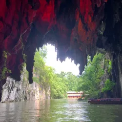 Dragon Palace Cave (Longgong Cave) - Anshun