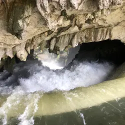 Dragon Palace Cave (Longgong Cave) - Anshun