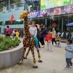 Qinling Wildlife Zoo - Baoji