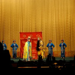 Sichuan Opera and Face-Changing Show - Chengdu