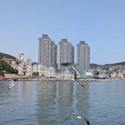 Laohutan Scenic Park (Tiger Beach) - Dalian