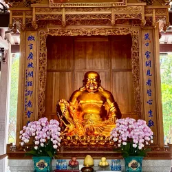 Temple of the Six Banyan Trees (Liurong Temple) - Guangzhou