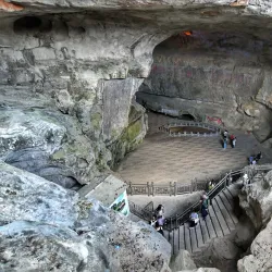Seven Star Cave - Guilin
