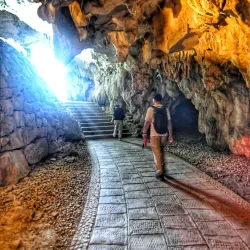 Seven Star Cave - Guilin