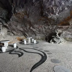 Seven Star Cave - Guilin