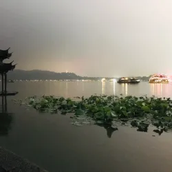 West Lake (Xi Hu) - Hangzhou