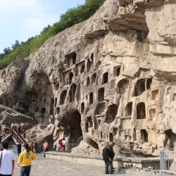 Longmen Grottoes - Luoyang