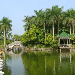 Qingxiu Mountain Scenic Area - Nanning