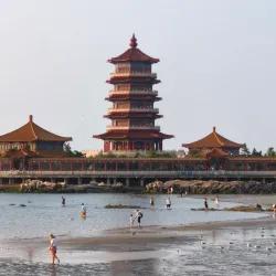 Penglai Sea Bathing Beach - Penglai