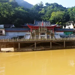 Feilai Temple - Qingyuan