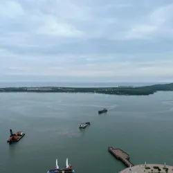 Qingdao Bay Park - Rushan