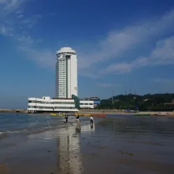 Yantai Sea Bathing Beach - Yantai