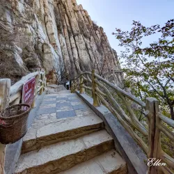 Songshan Mountain - Zhengzhou