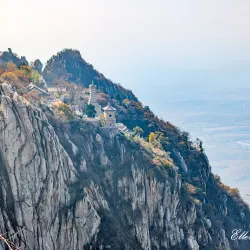 Songshan Mountain - Zhengzhou