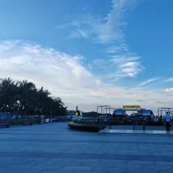 Lovers' Road (Qinglv Road) - Zhuhai