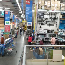 Centro Comercial Puerta del Norte - Bello