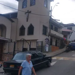 Iglesia San Jerónimo de Bello - Bello