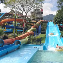 Parque de las Aguas - Bello