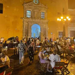 Plaza Santo Domingo - Cartagena