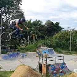 Parque de la Salud - Dos Quebradas