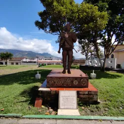 Parque de los Fundadores - Dos Quebradas