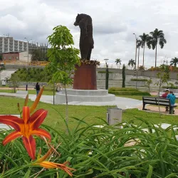 Parque La Paz - Dos Quebradas