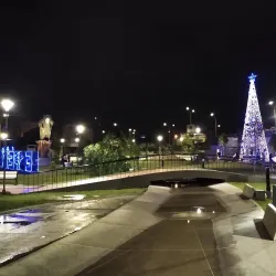 Parque La Paz - Dos Quebradas