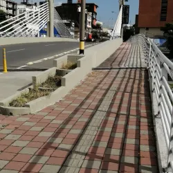 Parque La Paz - Dos Quebradas