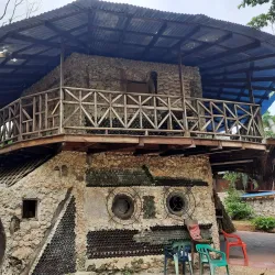 Morgan's Cave - San Andres