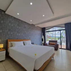 Itsandra Beach - Moroni