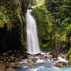 El Rodeo Waterfall - Acosta