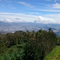 Escazú Mountain Range - Ciudad Colon